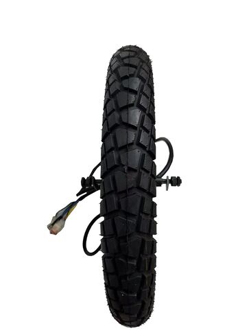 محرك QS 205 150 مم بقدرة 5000 وات، حافة سوداء 19 * 1.6 مع عجلة خلفية عالية السرعة 3.5T QS 5000W مع إطار شارع 80/100-19 in Kuwait