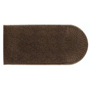 M+A Matting 22248 Waterhog Eco Grand Premier PET من ألياف البوليستر ذات طرف واحد لمدخل داخلي/خارجي، سجادة أرضية من المطاط SBR، طول 5-1/2 بوصة × عرض 3 بوصة، سمك 3/8 بوصة، بني كستنائي in Kuwait