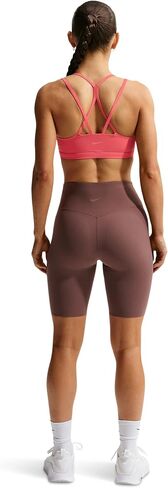 شورت راكب الدراجة النارية Zenvy Gentle-Support عالي الخصر مقاس 8 بوصات من Nike للسيدات in Kuwait