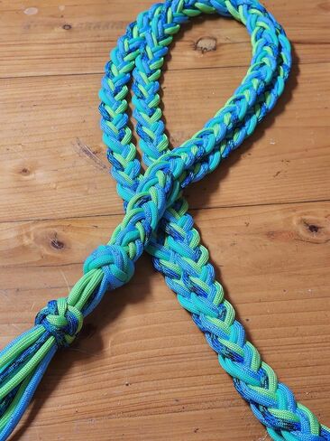 حبل للرقبة بدون لجام Liberty Horse Tack مضفر يدويًا باللون الأزرق الفاتح/الأخضر من KatzHorseWear هدية حصان | استمتع بالركوب مجانًا، واستمتع بالركوب المتصل بحصانك in Kuwait