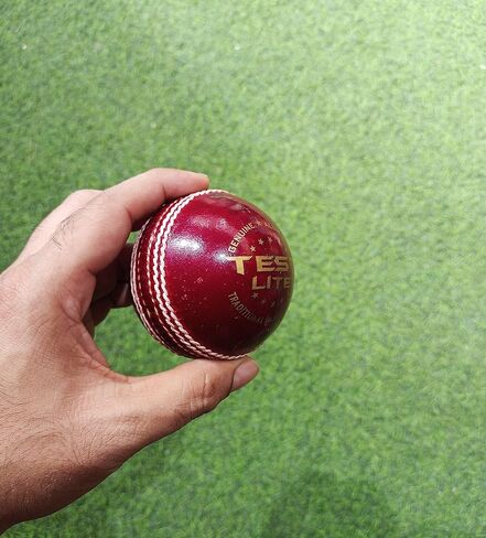 Yoogi Four Piece Leather Cricket Ball Adult Size (Pack of 2) (Test LITE, Pack of 2) in Kuwait