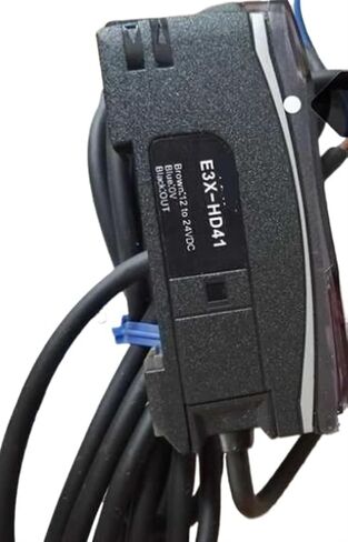 1 قطعة E3X-HD41 PNP مستشعر مضخم الألياف الرقمي in Kuwait