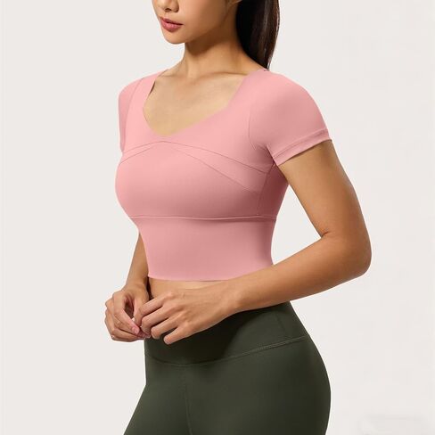 Womens Built in Bra Yoga Crop Top Short Sleeve Square Neck Fitted Shirts Breathable Athletic Gym Sports Tops in Kuwait