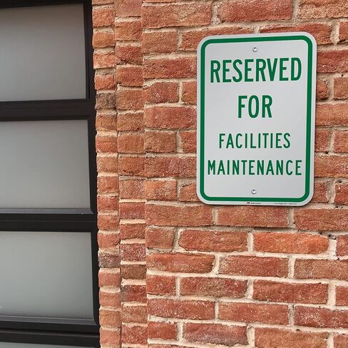 SmartSign 18 × 12 بوصة "محجوزة لصيانة المرافق" لافتة معدنية لوقوف السيارات، 63 مل من الألومنيوم، مادة عاكسة من الدرجة الهندسية 3M، أخضر وأبيض، صنع في الولايات المتحدة الأمريكية in Kuwait