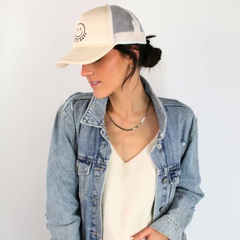Women's Relaxed Fit Adjustable Snap Back Cap Gorras Lids Branded USA Classis Trucker Baseball Cap Sun Mesh Back in Saudi Arabia