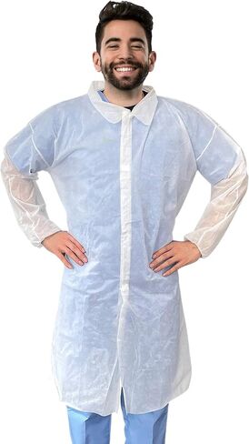 AMZ معطف المختبر القابل للتصرف 3XL. 35 GSM PP معاطف مختبر بيضاء يمكن التخلص منها للبالغين. عبوة من 10 قطع من معطف المختبر بطول الركبة وأكمام طويلة ومعصمين مطاطيين وحلقات تثبيت. معطف المختبر الأبيض لا جيوب in Kuwait