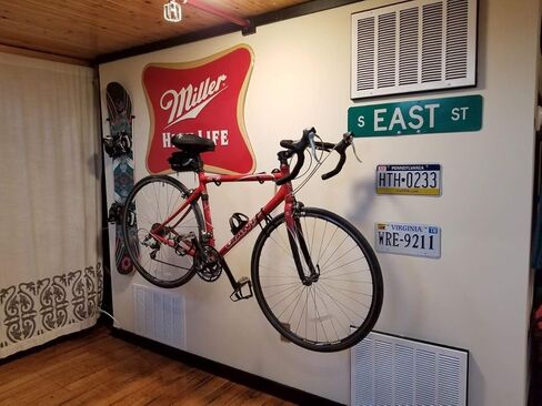 حامل عرض الدراجة البسيط من StoreYourBoard، رف تخزين على الحائط (عبوتان) in Kuwait