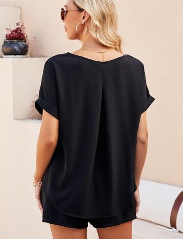 CiCiBird طقم نسائي كاجوال لطيف مكون من قطعتين طقم صالة خفيف مريح طقم بدلة رياضية بأكمام واسعة وسروال قصير in Kuwait