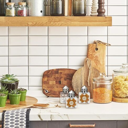 FYSUIMU 24 قطعة من Cielito Lindo Mini Salt and Pepper Shakers Mini Glass Spice Jars Platos De Barro حاوية توابل الزهور للمطبخ والمطاعم المكسيكية المفضلة للحفلات in Kuwait
