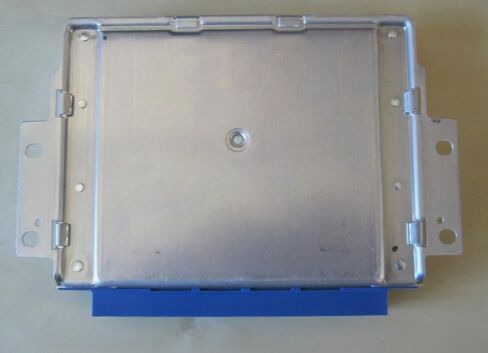 بديل لبوابة Bendix K211946R000 EC80ESP Paccar Q27-1033-303 ABS in Kuwait