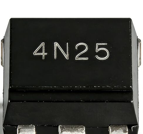 20PCS 4N25 Optocoupler IC DIP-6 – High Isolation Phototransistor Optoisolator – Signal Isolation for Microcontroller Interface, Embedded Systems & Electronics Projects in Saudi Arabia