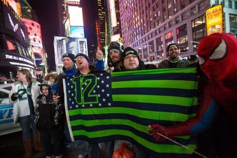 NEOPlex Seattle 12 USA Stripes Traditional Flag in Kuwait