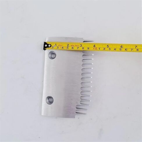 مشط السلالم المتحركة AL قطع غيار المصعد قطع غيار الرفع 2L11531-R L157mm W100mm فتحة المساحة 90 مم RHS 157 * 100 * 90 مم 17T in Kuwait