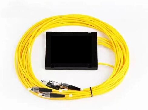 5pcs 1x4 PLC splitter 1:4 box type optical fiber splitter FC SC ST LC 1.5mtr 1 * 4 FTTH coupler(LC A) in Kuwait