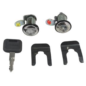 Door Lock Cylinder Assembly 1-79138203-1 1-79138202-1 Compatible with Engines 10PE1 6WF1 Truck CYZ51K CXZ81 in Kuwait