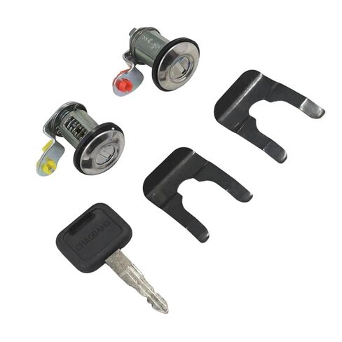 Door Lock Cylinder Assembly 1-79138203-1 1-79138202-1 Compatible with Engines 10PE1 6WF1 Truck CYZ51K CXZ81 in Kuwait