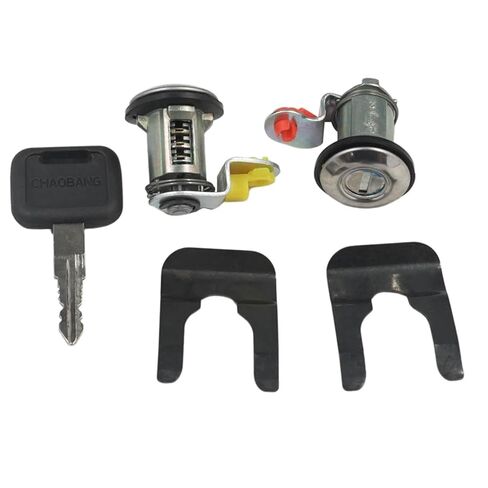 Door Lock Cylinder Assembly 1-79138203-1 1-79138202-1 Compatible with Engines 10PE1 6WF1 Truck CYZ51K CXZ81 in Kuwait