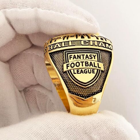 جائزة الكأس الدائري لبطولة Fantasy Football لعام 2026 للفائز بجائزة Fantasy Football League in Kuwait