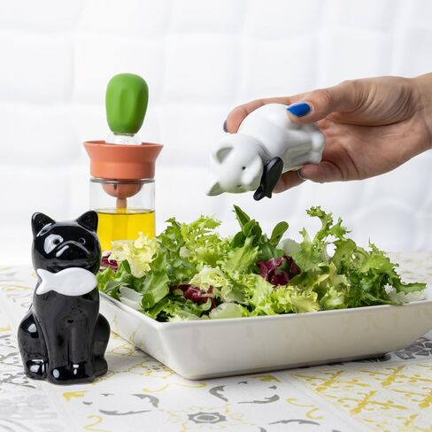 Fisura - Original salt and pepper shaker "cat". Salt and pepper set for the table in the shape of a cat. Set of ceramic salt and pepper shakers. 2 pieces. 1,97 x 3,54 in Kuwait