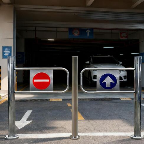بوابة مشاة متأرجحة أوتوماتيكية باب وصول 90 درجة من الفولاذ المقاوم للصدأ مدخل سياج صناعي أرجوحة في اتجاه واحد للأسواق بوابة أمان عالية مثبتة بعد التثبيت 63 بوصة in Kuwait