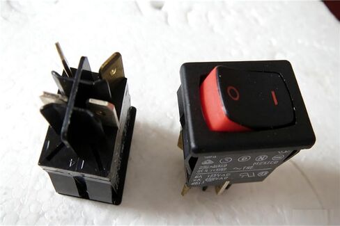 مفتاح Carling Switch 621 * 5919، مفتاح هزاز متوافق، 4A 250V/8A 125V، 4-Pin 2-Position الطرفية بزاوية SPDT اتصالات فضية، معتمد من RU/CSA/DVE in Kuwait