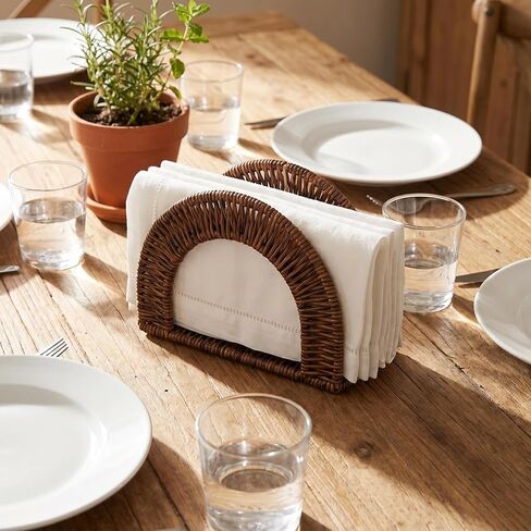 Rattan Napkin Holder, Woven Napkin Holder for Table Kitchen Dining Bar Coffee Shop, Farmhouse Rustic Boho Home Decor Paper Holder, Scalloped(7.54 "L x 2.76"W x 5.5"H, Large Brown) in Kuwait