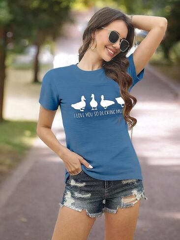 تي شيرت نسائي مطبوع بنمط جرافيك كاجوال مع ملاءمة مريحة للارتداء اليومي والملابس البسيطة in Kuwait
