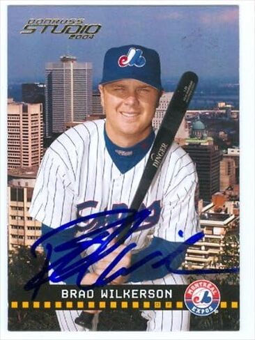 مستودع التوقيعات 39990 بطاقة بيسبول موقعة من براد ويلكرسون Montreal Expos 2004 Donruss Studio رقم 119 in Kuwait
