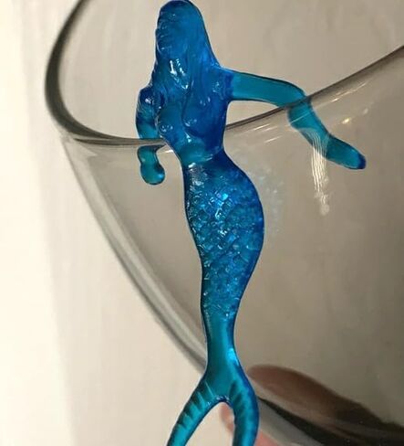 Plastic Cocktail Drink Mermaids (72) - Tiki Bar Mermaid Markers in Kuwait