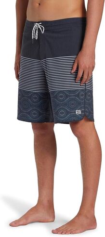 Billabong Men's Standard 73 Lt in Saudi Arabia