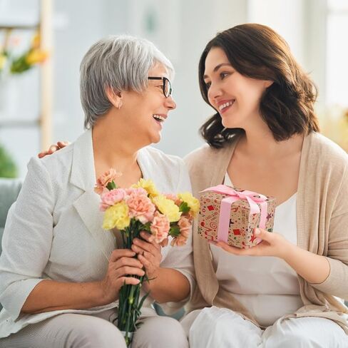 GAOHUI Birthday Wrapping Paper, Rainbow Gradient Colour Gift Wrapping Paper with 1 Double-Sided Tape, Gift Wrap for Mother Day, Valentine Day, Party, Birthday for Women And Girls 27.6x19.7inch in Kuwait