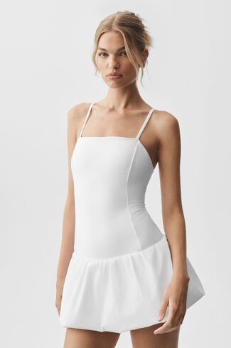 Alo Yoga Airbrush Love Match Tennis Dress - White in Kuwait