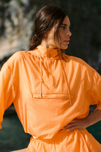 Alo Yoga 1/4 Zip Go Time Pullover - Satsuma Breeze in Kuwait