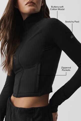 Alo Yoga Sway On The Go Jacket - Black in Kuwait