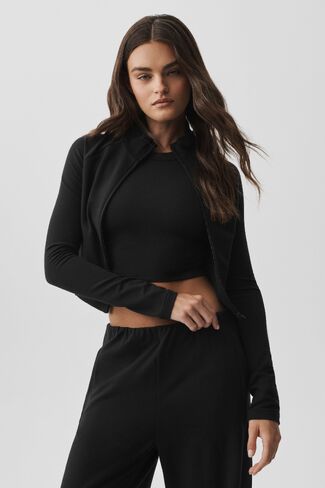 Alo Yoga Sway On The Go Jacket - Black in Kuwait