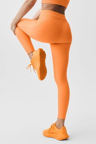 Alo Yoga Alosoft High-Waist 7/8 Relay Legging - Satsuma Breeze/White in Kuwait