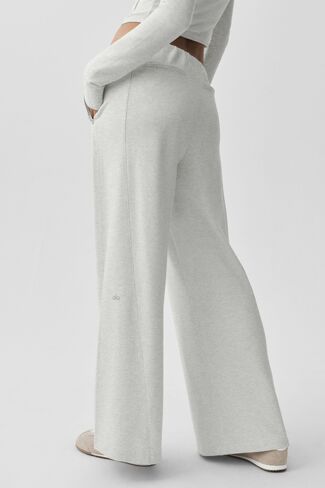 Alo Yoga Sway Mid-Rise On The Go Pant - White Heather in Kuwait