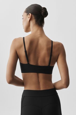 Alo Yoga Airlift Skyglow Bra - Black in Kuwait