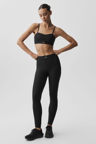Alo Yoga Airlift Skyglow Bra - Black in Kuwait