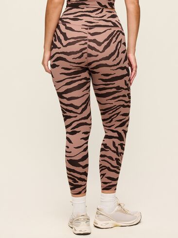 Old Navy High-Waisted StudioSmooth 7/8 Leggings - Brown Animal in Kuwait