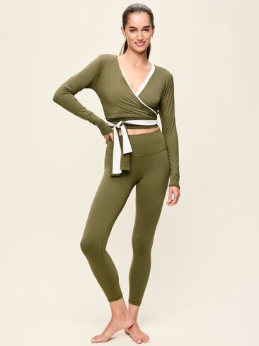 Old Navy High-Waisted StudioSmooth 7/8 Leggings - Hearthwood in Kuwait