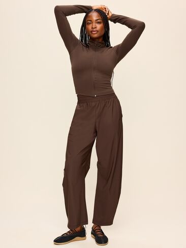 Old Navy High-Waisted SleekTech Barrel Ankle Pants - Coffee Bl in Kuwait