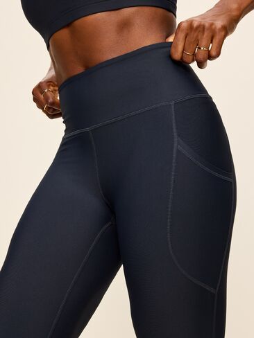 Old Navy High-Waisted PowerSoft 7/8 Pocket Leggings - Navy in Kuwait