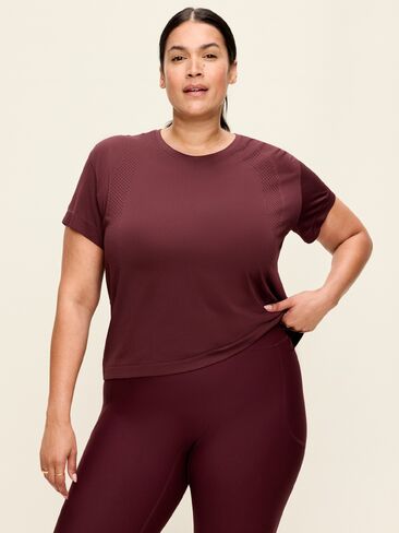 Old Navy Fluid Seamless Loose T-Shirt - Grand Canyon in Kuwait