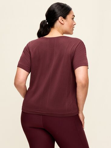 Old Navy Fluid Seamless Loose T-Shirt - Grand Canyon in Kuwait