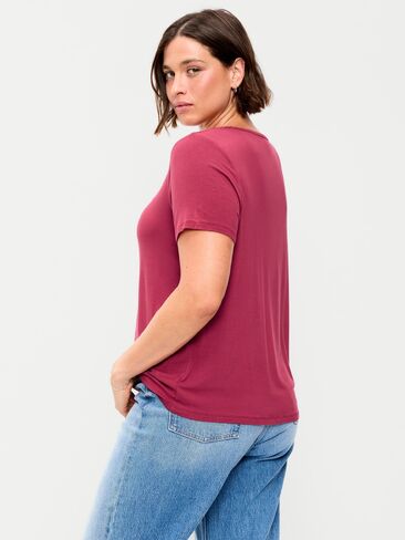 Old Navy Luxe Crew-Neck T-Shirt - Red Velvet in Kuwait