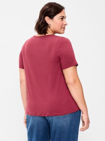 Old Navy Luxe Crew-Neck T-Shirt - Red Velvet in Kuwait