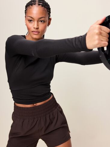 Old Navy Fluid Seamless Fitted Top - LS SEAMLESS BA:BLKJK666 in Kuwait