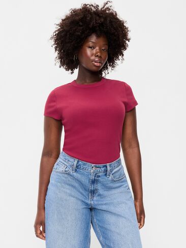 Old Navy Snug Crop T-Shirt - Red Velvet in Kuwait