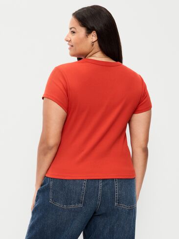 Old Navy Snug Crop T-Shirt - Deep Rose in Kuwait